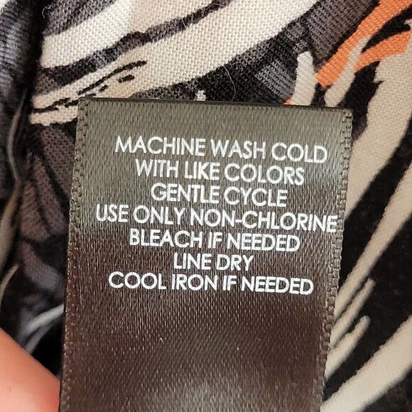 Torrid Womens Skirt Plus Size 2x Black Leaves Mini Challis Smocked Waist Pockets - Picture 5 of 12